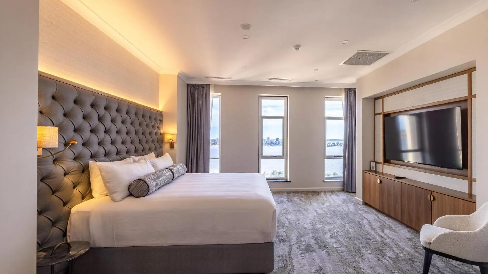 Duxton Hotel Perth 5*,