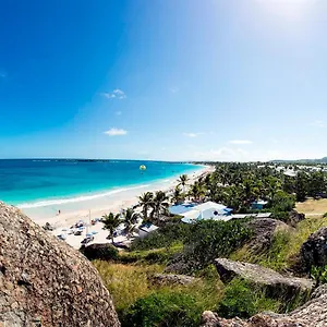 Hotel Esmeralda - Orient Bay ****